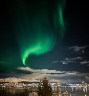 Utsiktsleilighet med parkering Tromsø